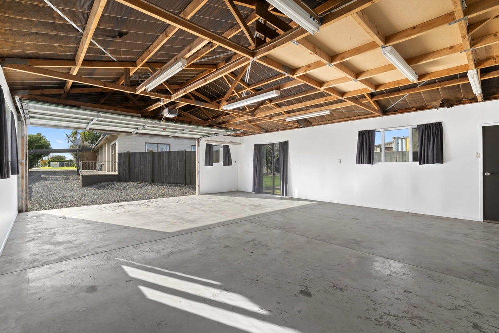 Photos of 45 Patumahoe Road