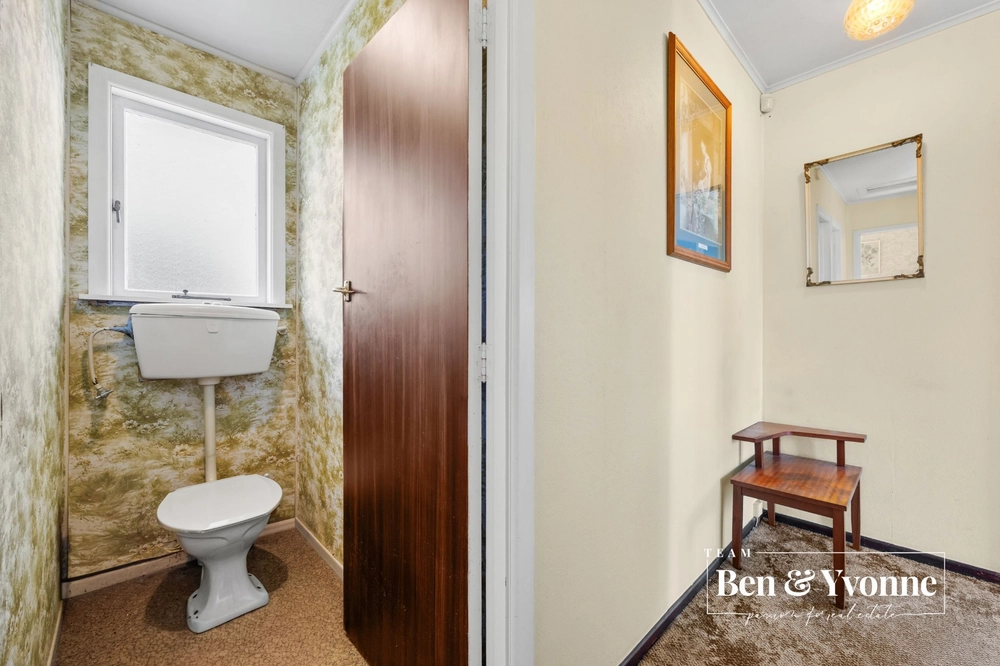 Photos of 24 Cotswold Lane