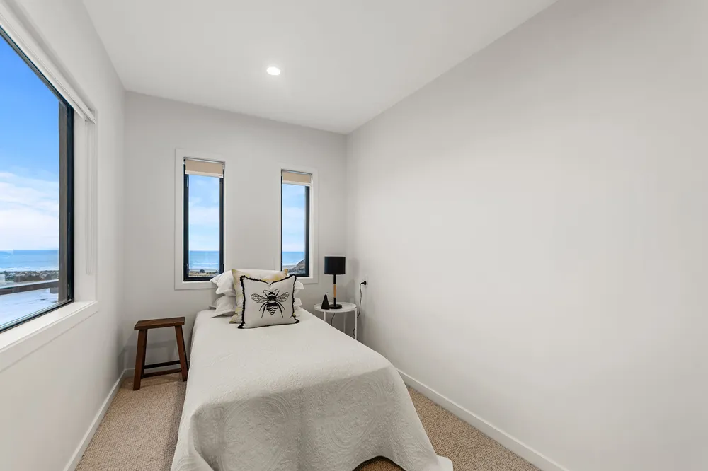 Photos of 72 Glenstrae Road