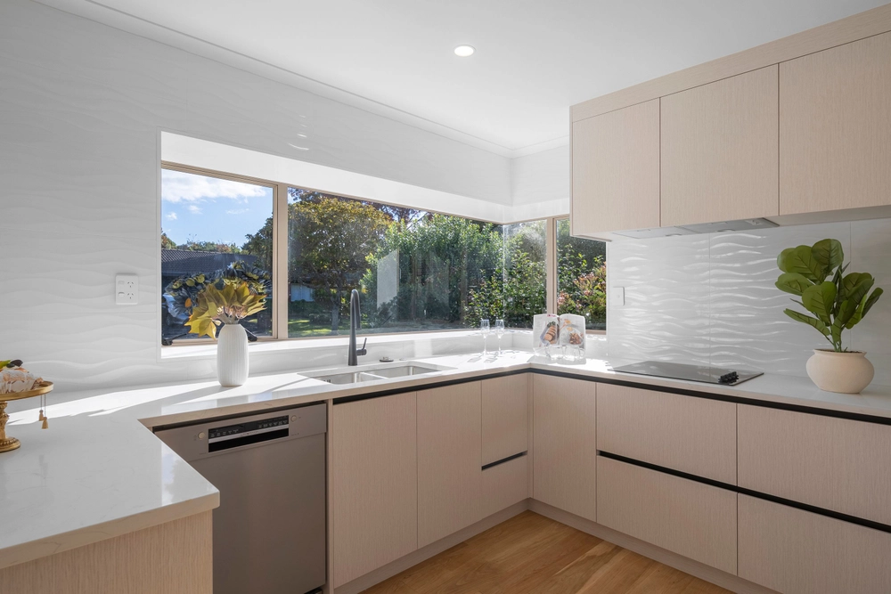 Photos of 11 Vanderbilt Parade