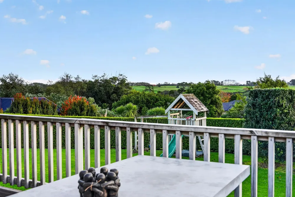 Photos of 136 Mcrobbie Road