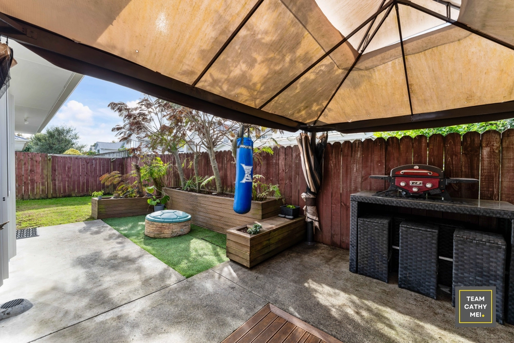 Photos of 5 Poaka Avenue