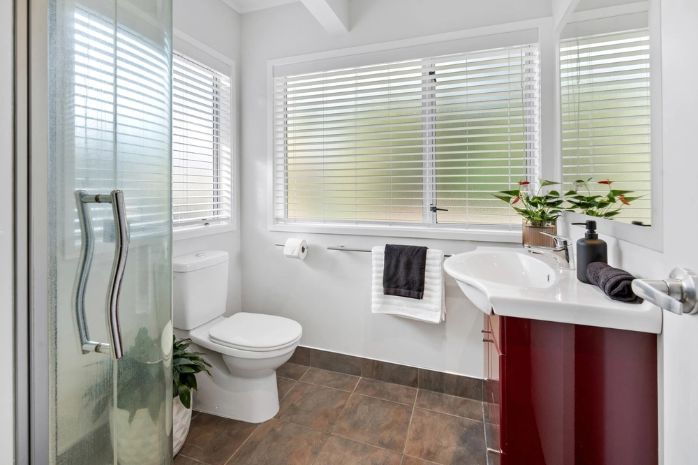 Photos of 12 Camwell Close