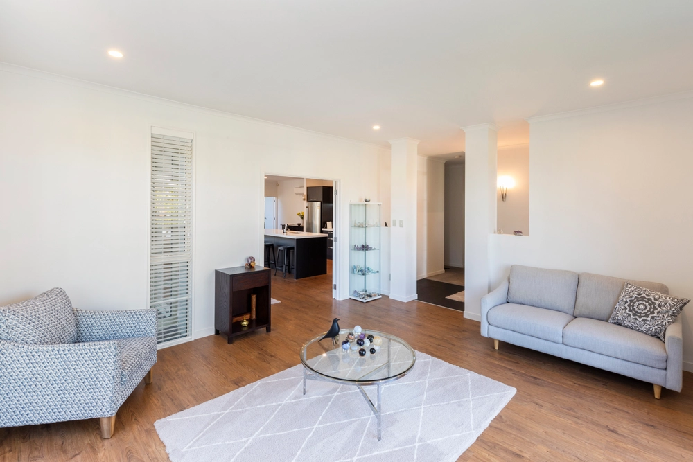 Photos of 2 Applefield Court