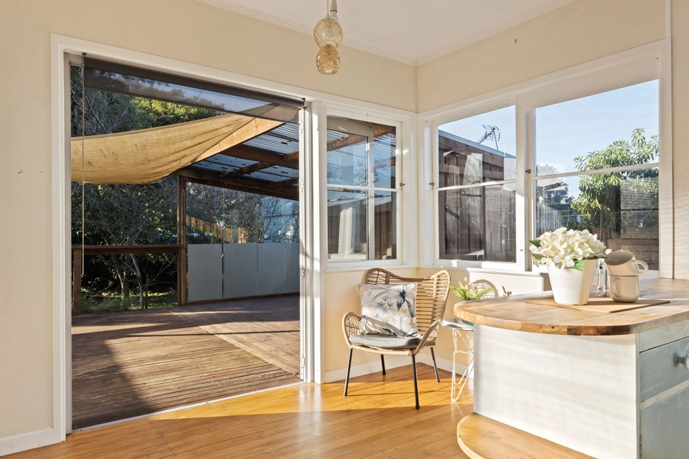 Photos of 541 Childers Road
