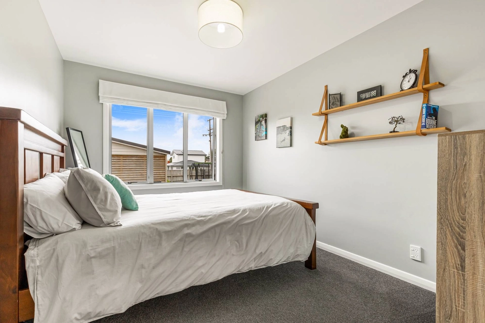 Photos of 103a wharf road te