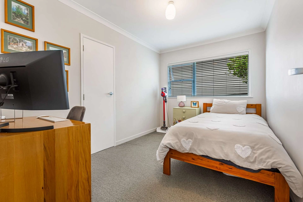 Photos of 4 brunner road