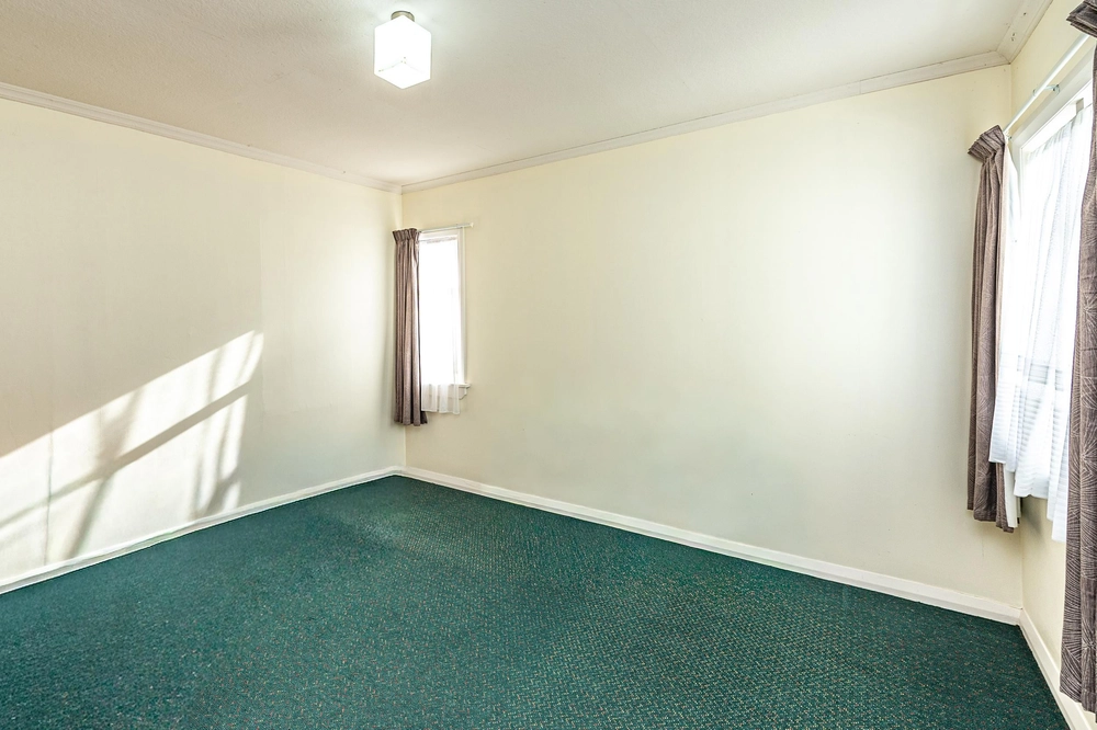Photos of 4 and 4A Kells Avenue