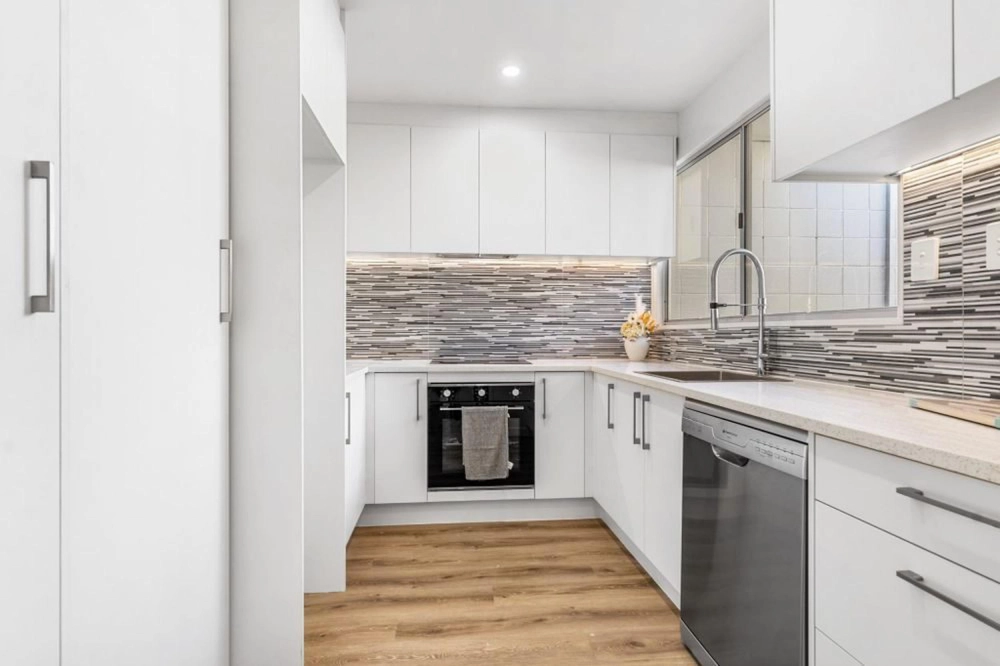 Photos of 1/8 Wilbur Place