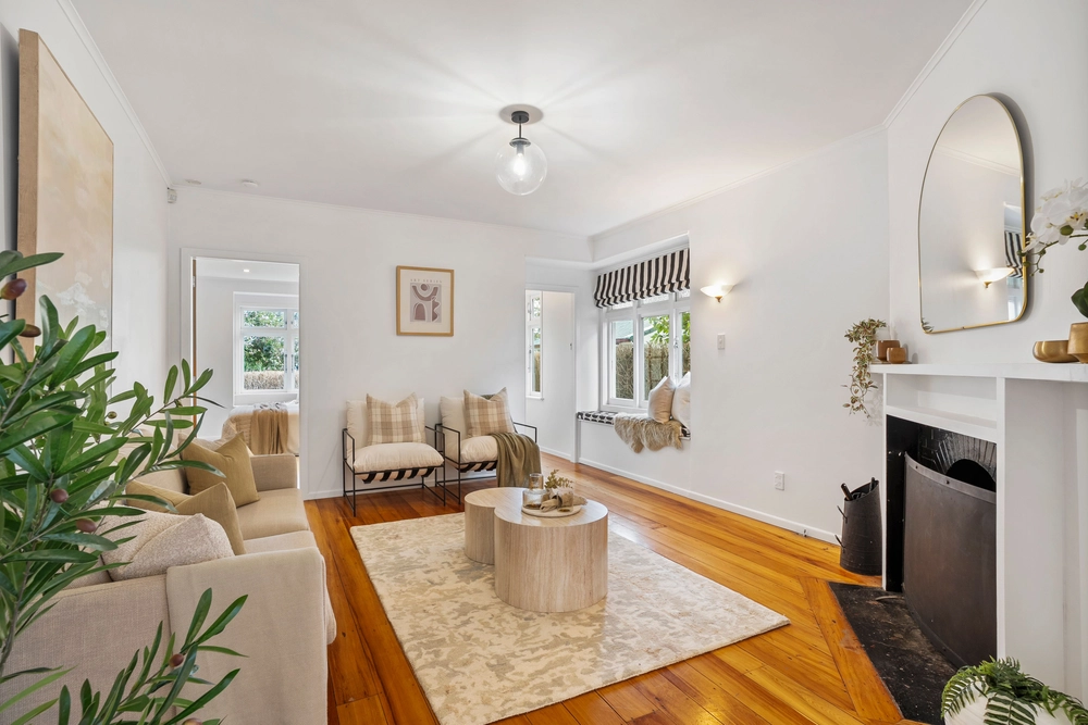 Photos of 1 Rhodes Avenue