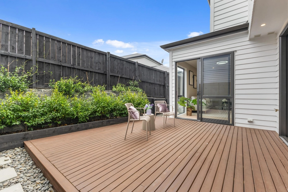 Photos of 16C Silverton Avenue