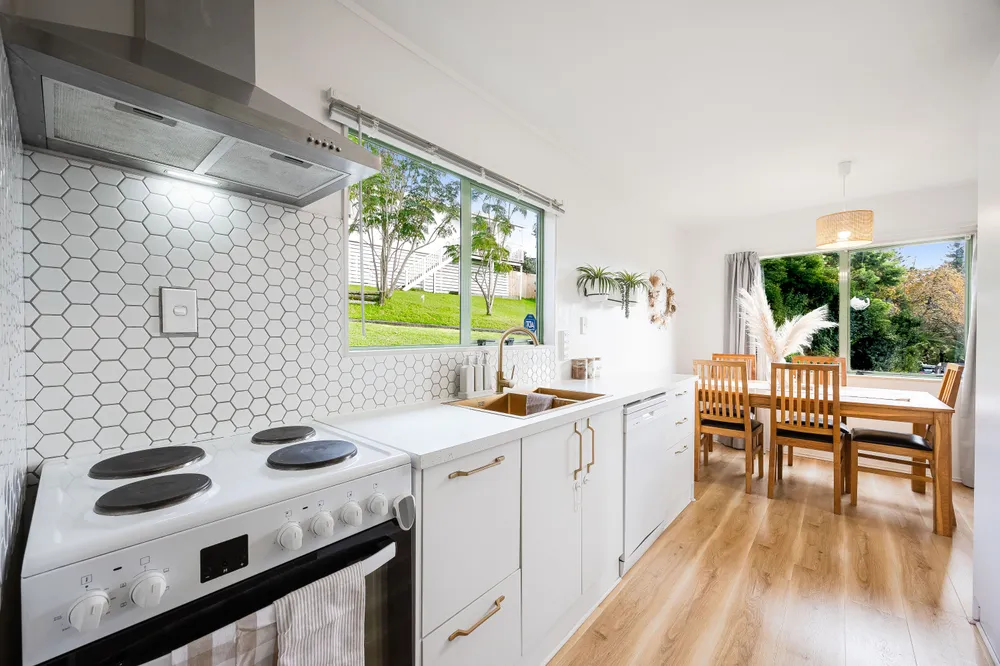 Photos of 85b Fairclough Road
