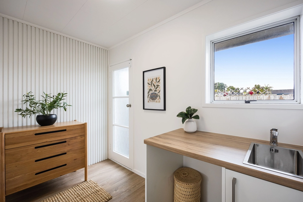 Photos of 83 Centreway Road