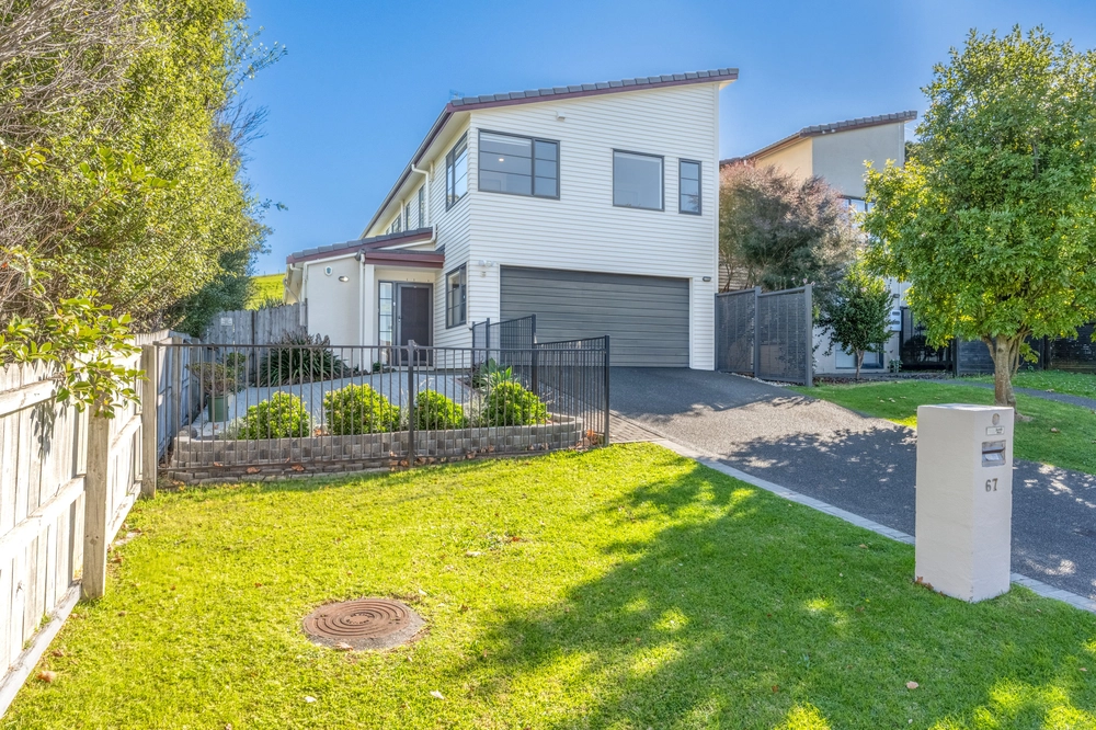 Photos of 67 Kelvin Hart Drive