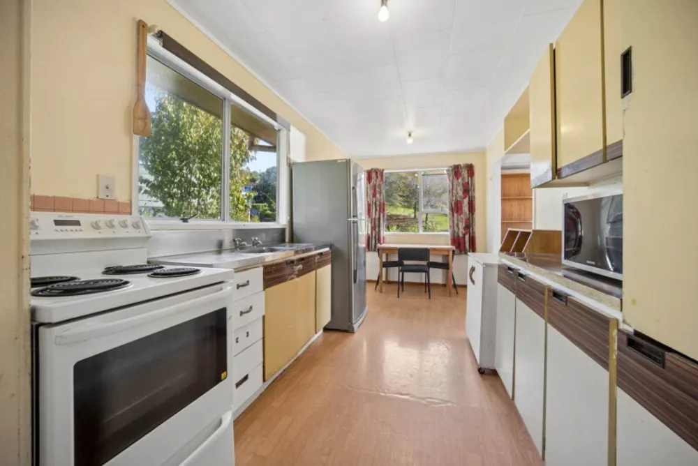 Photos of 18 Zingaro Place