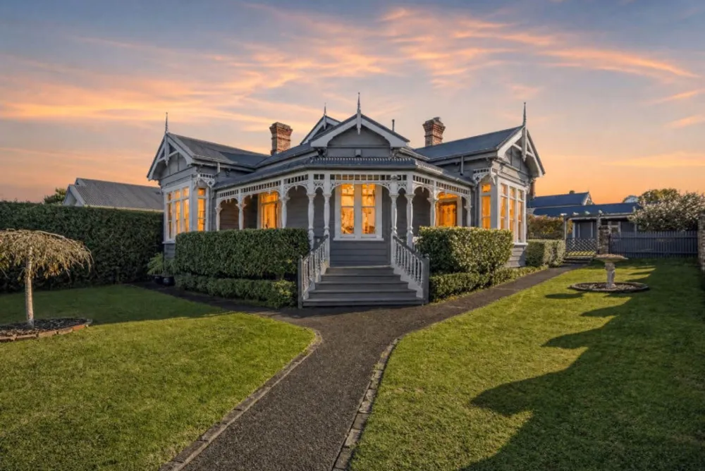 Photos of 229 Balmoral Road