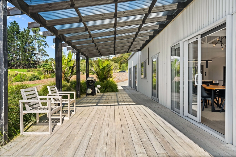 Photos of 27 Wainikau Lane