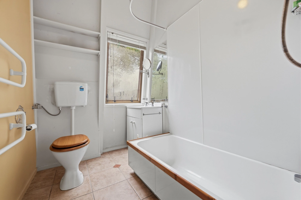 Photos of 114 Atkinson Road
