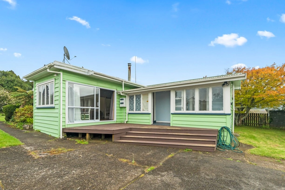 Photos of 26 Clifford Street