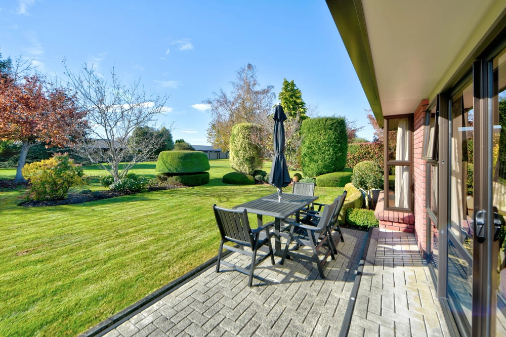 Photos of 3 Raeburn Place