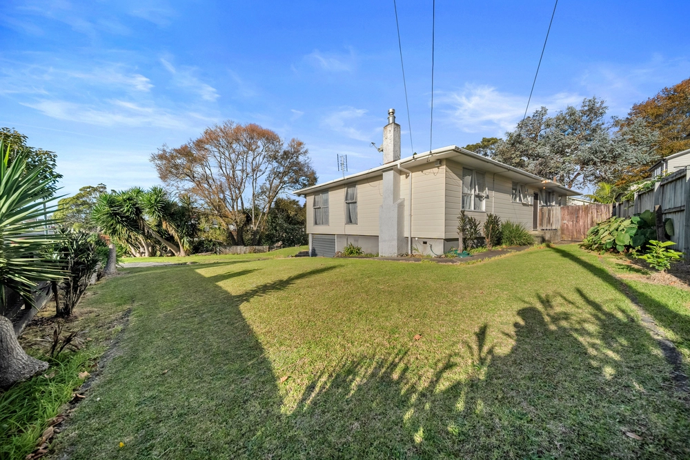 Photos of 36 Landon Avenue