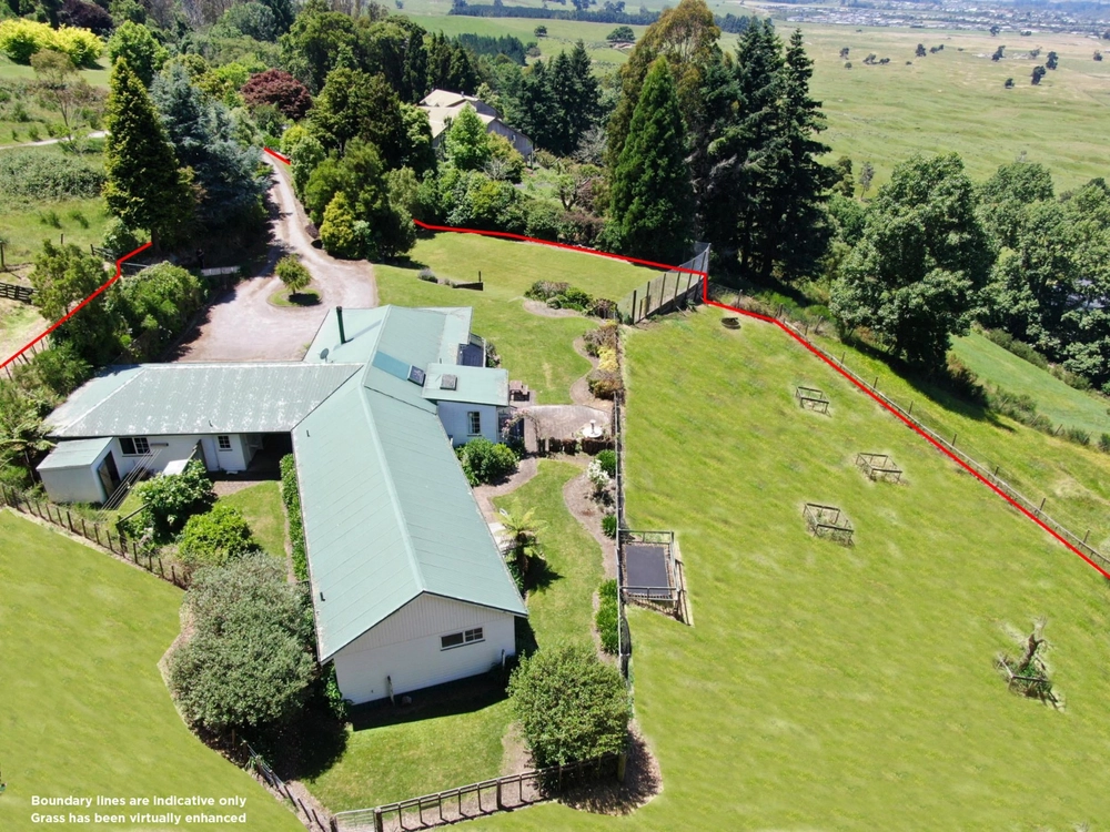 Photos of 65 Te Moenga Park