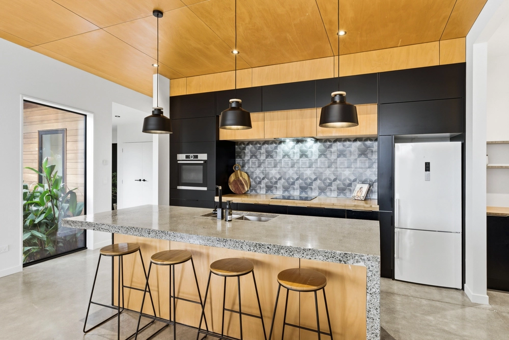 Photos of 93 Beachvale Drive