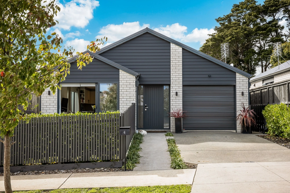 Photos of 4 Hillock Rise