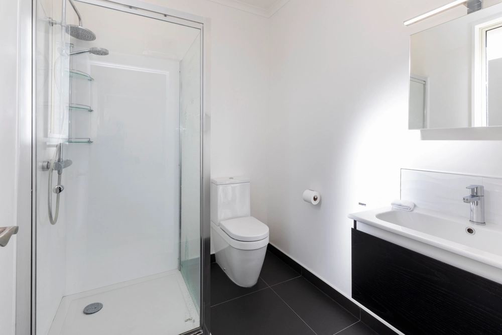 Photos of 2 Applefield Court