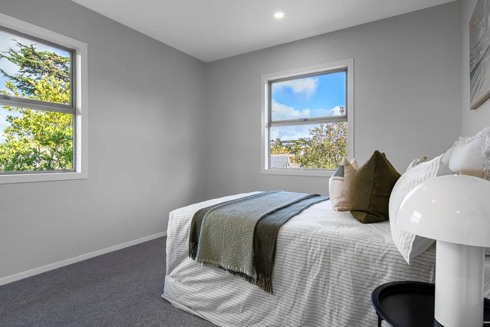 Photos of 40 Zealandia Road