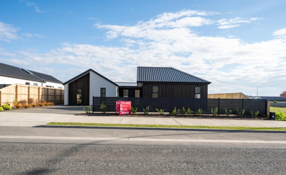 Photos of 17 Paramu Place