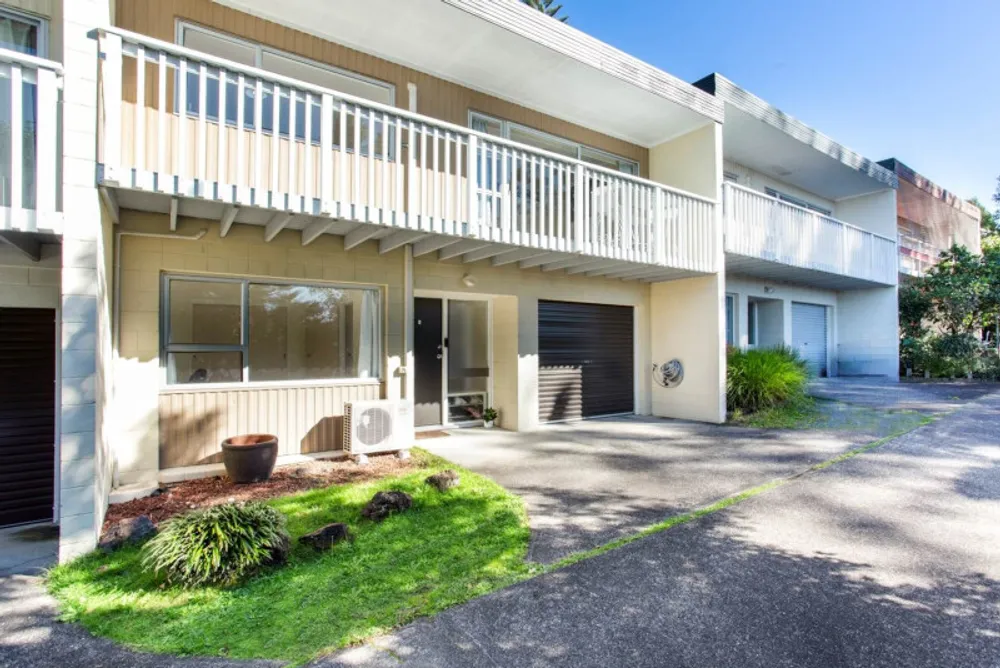 Photos of 2/72 Cockayne Crescent