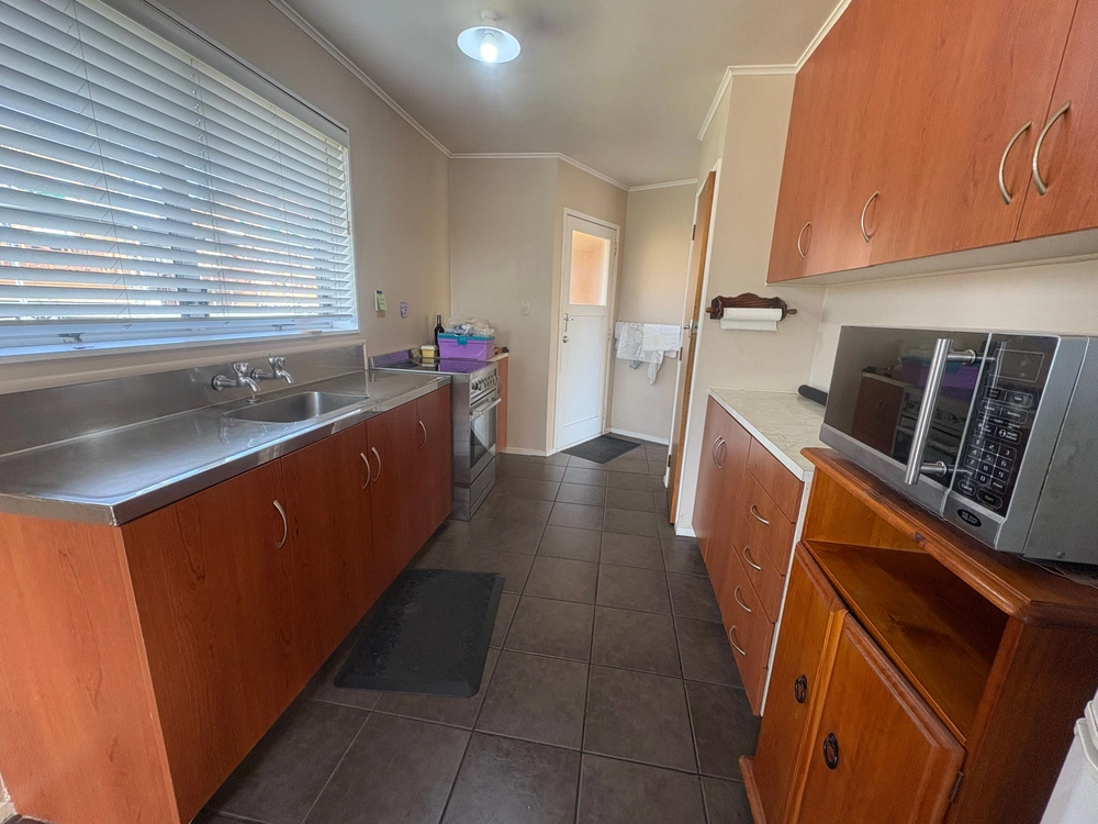 Photos of 97 Coxhead Road