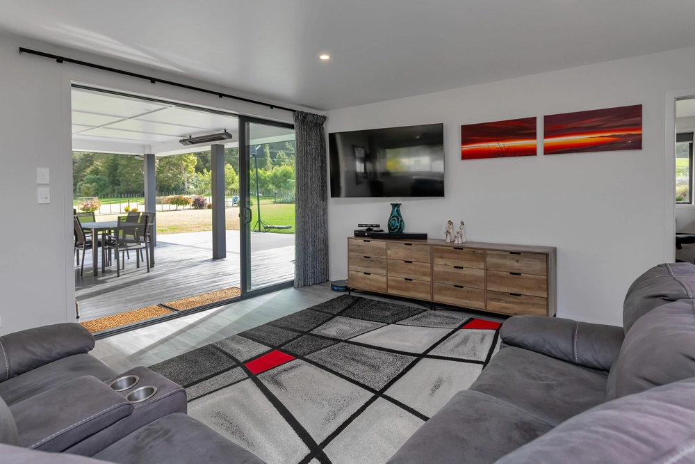 Photos of 36 Layby Lane