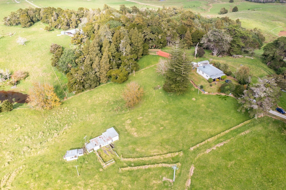 Photos of 70 Biddle Road