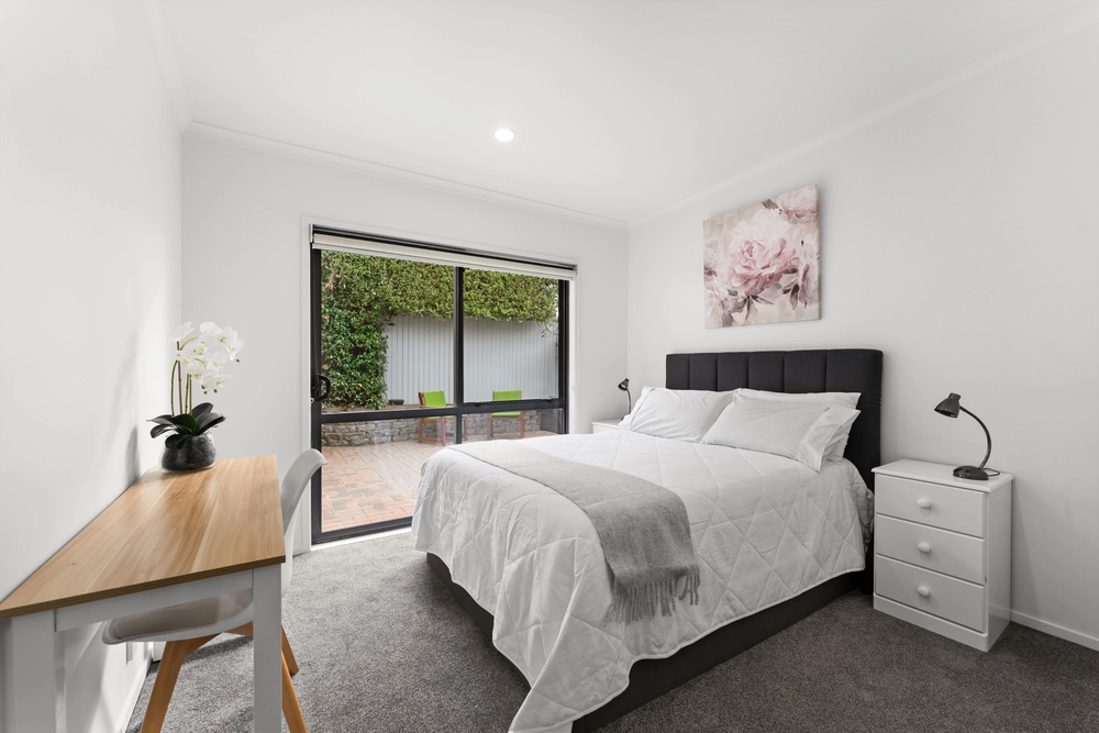 Photos of 19G Vause Street