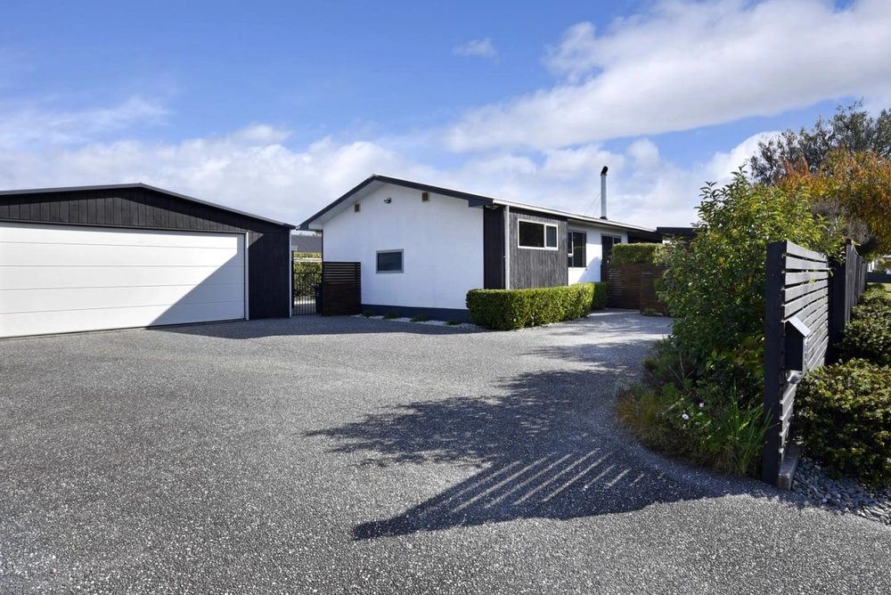 Photos of 3 Newman Avenue