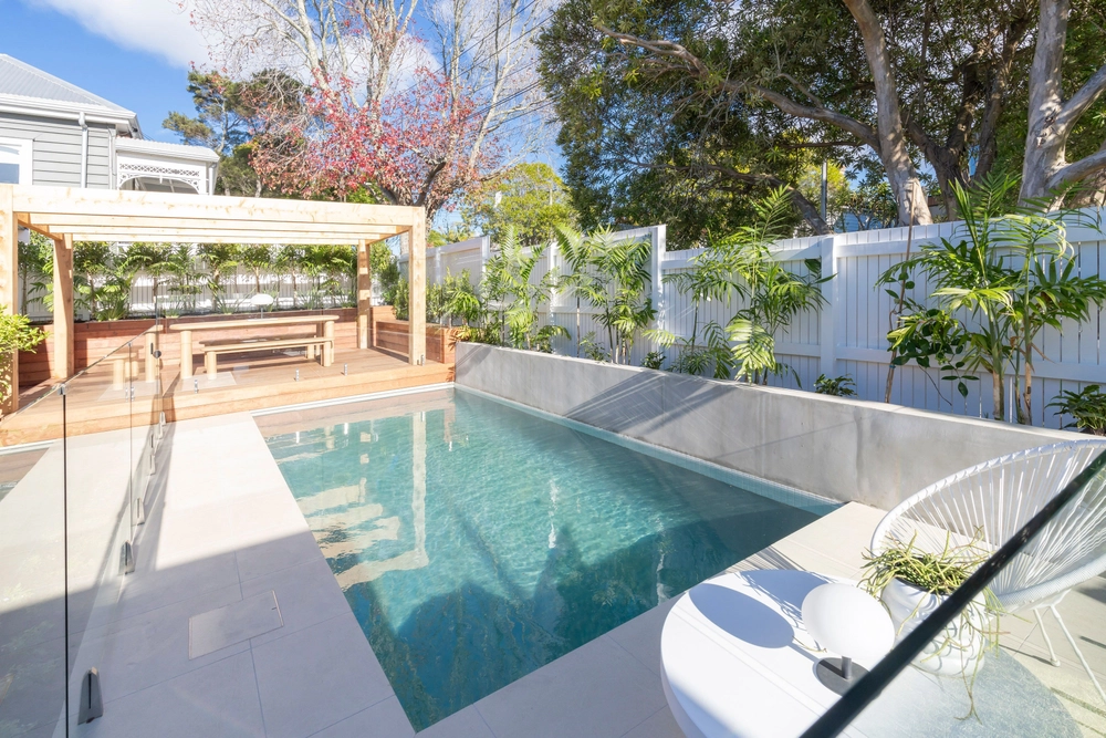 Photos of 122 Crummer Road