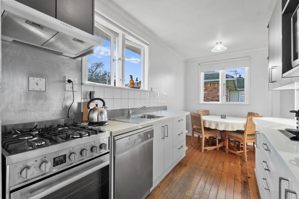 Photos of 15 Albion Place