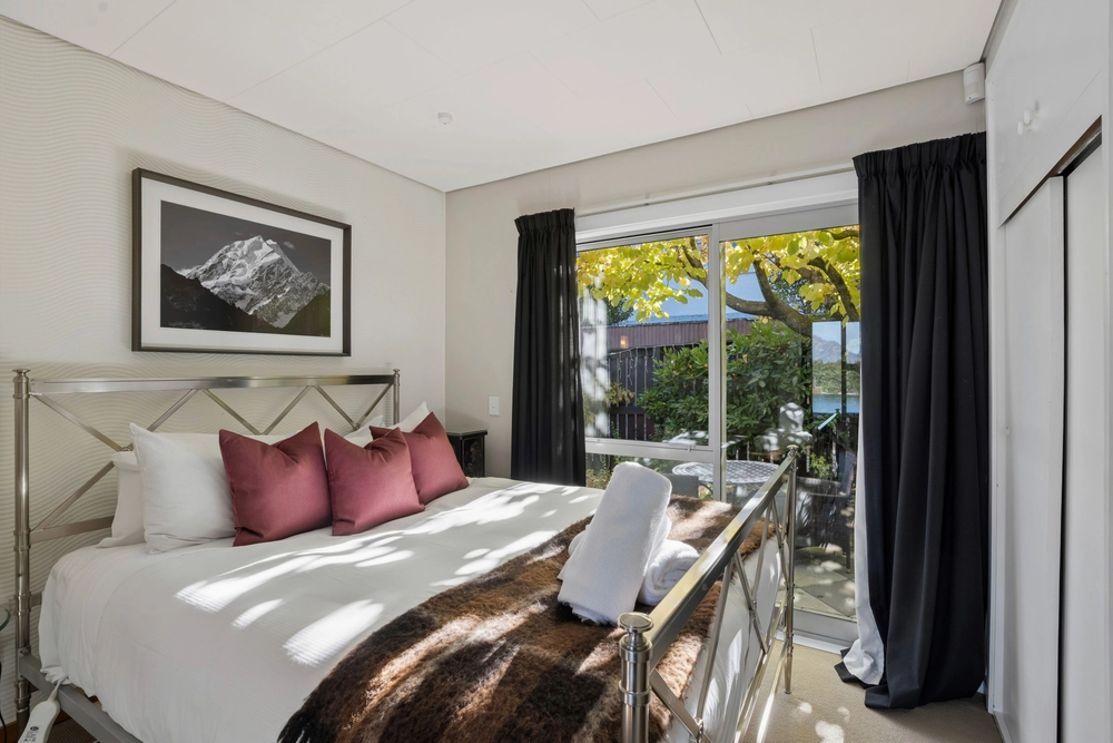Photos of 19 Hobart Street