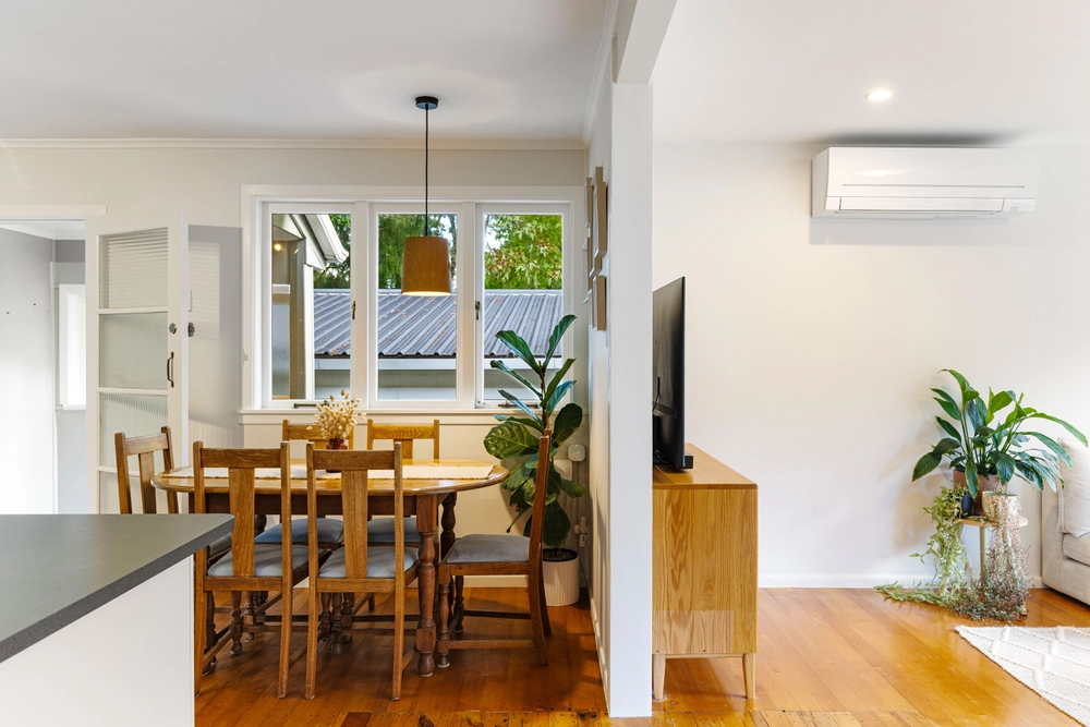 Photos of 200 Woodlands Park Road