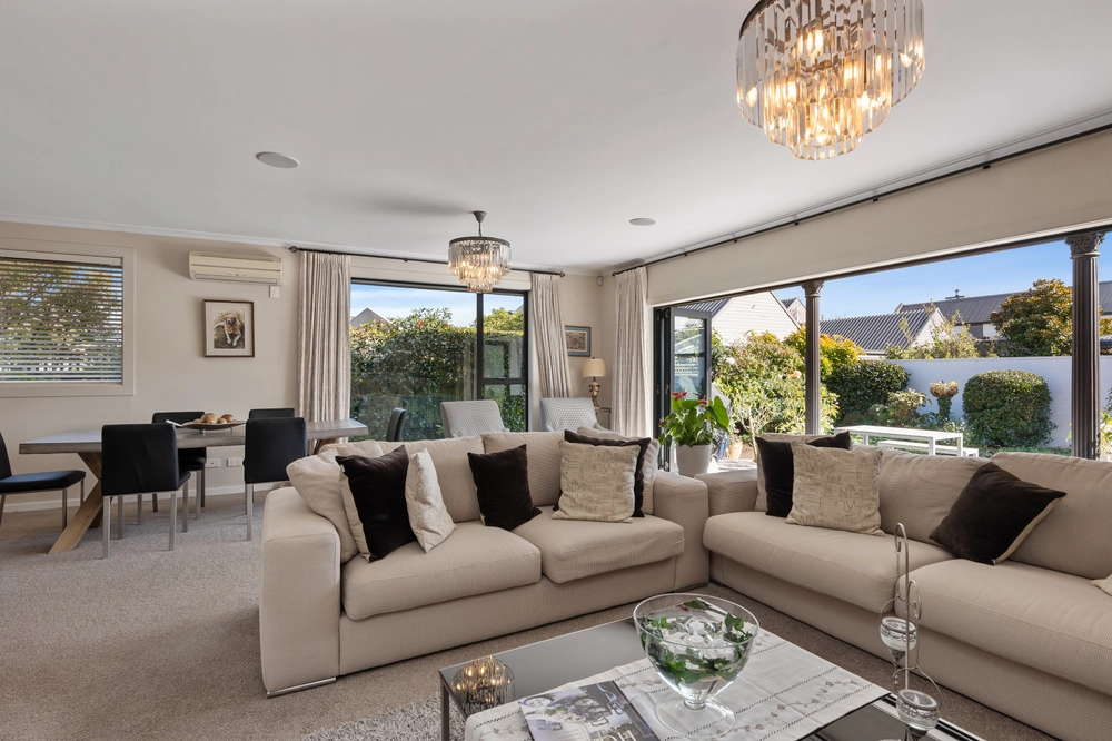 Photos of 15 Mcdougall Avenue