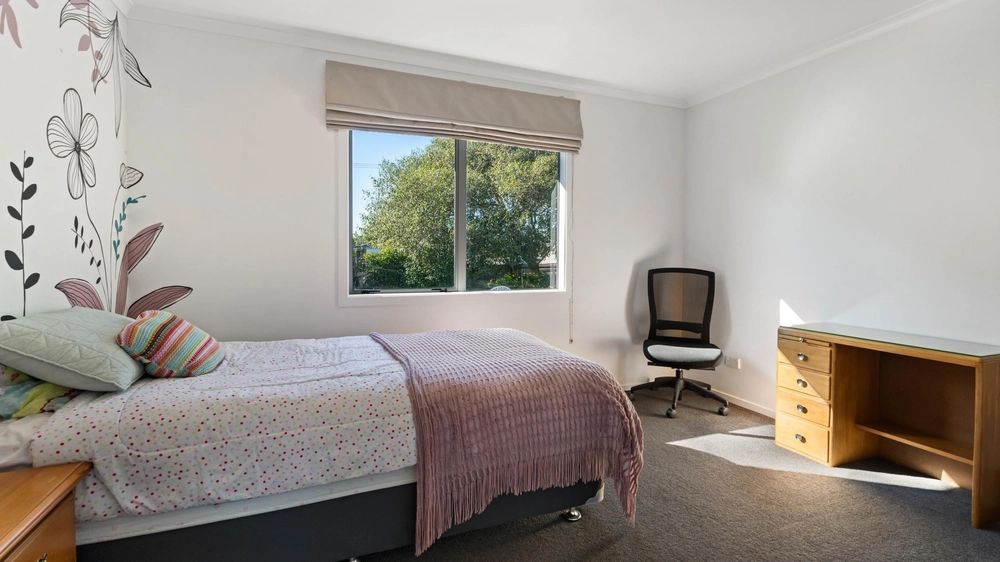 Photos of 1522 Kaiaua Road