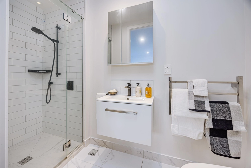 Photos of 10 Tute Lane