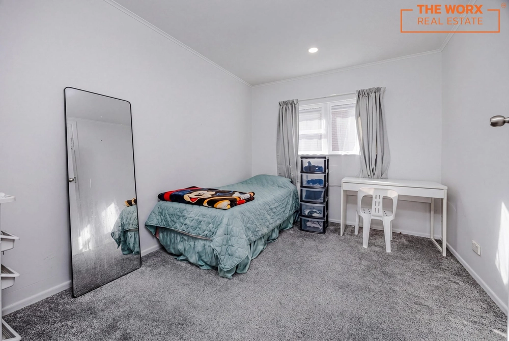 Photos of 1 84 Lake Road