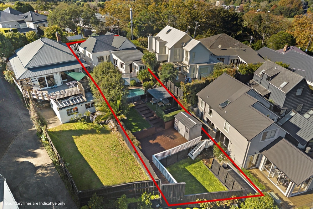 Photos of 103 Brighton Road