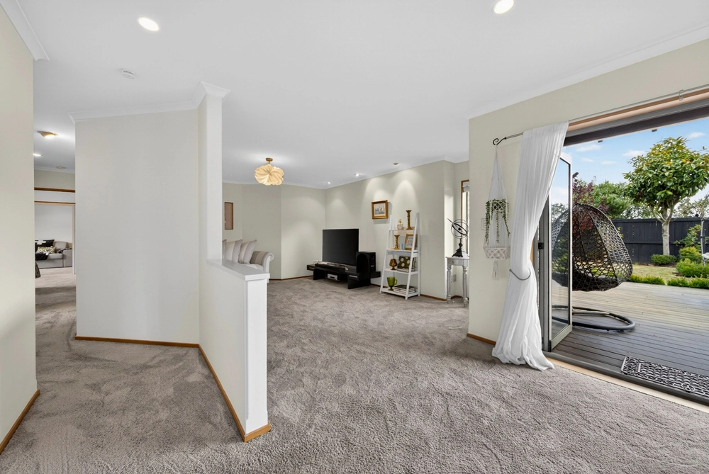 Photos of 76 Fairway Drive