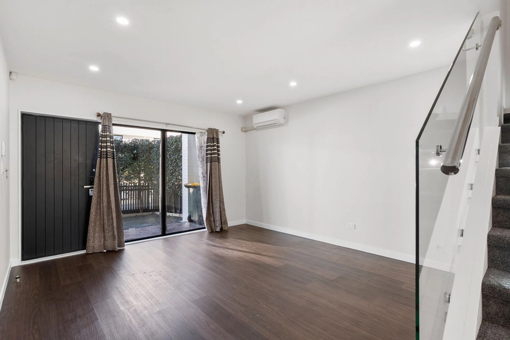 Photos of 24 Moho Lane