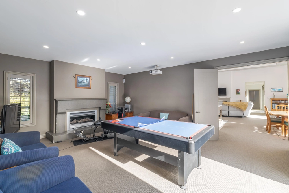Photos of 130 Glenbogle Drive