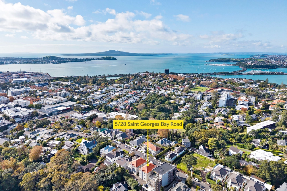 Photos of 5/28 St Georges Bay Road